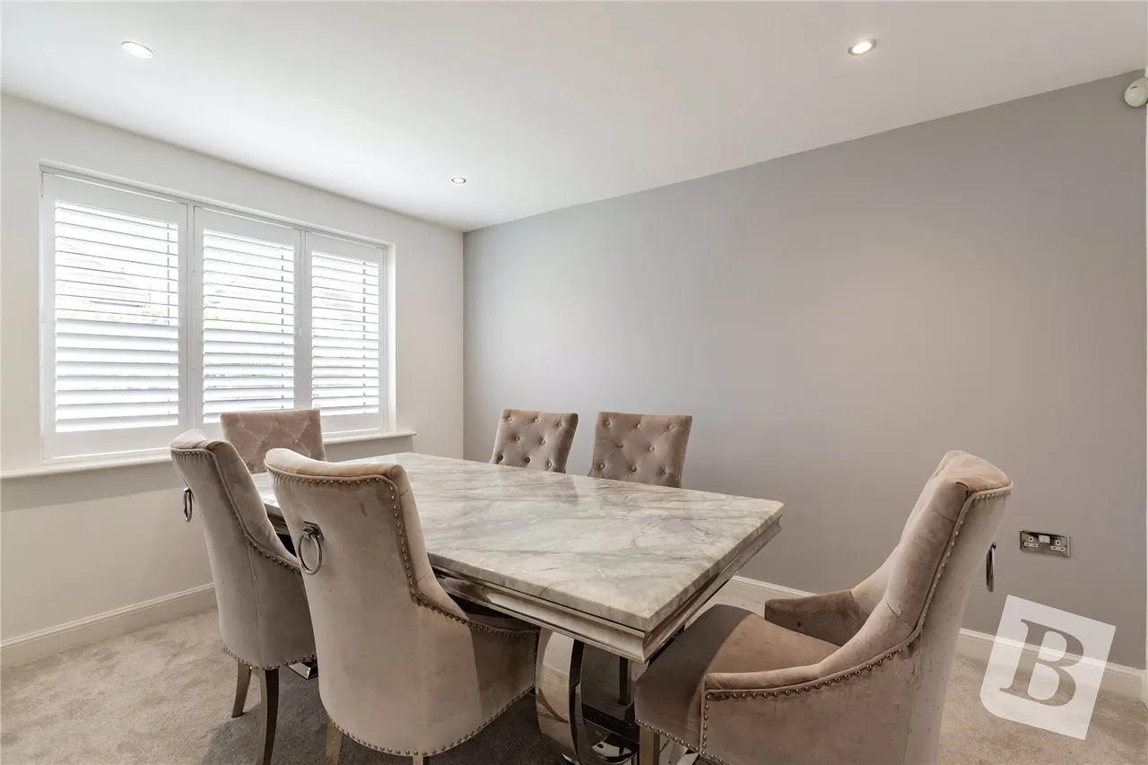 Main Road, Longfield, DA3, photo 6
