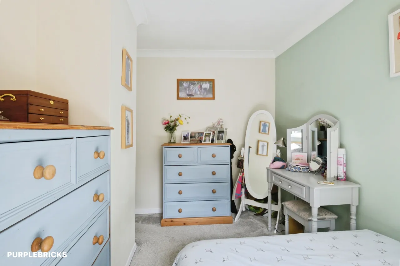 Wittenham View, Salisbury, SP4, photo 8