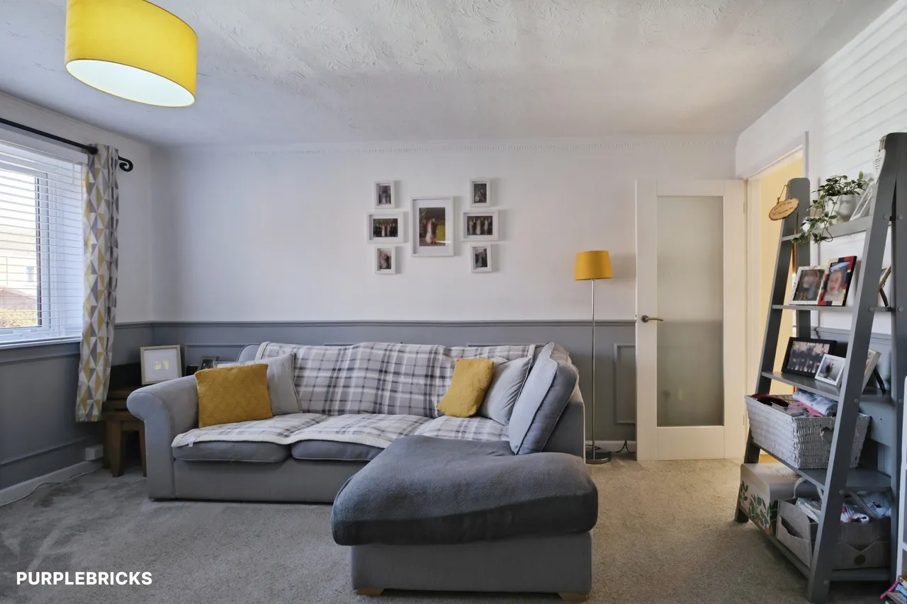Wittenham View, Salisbury, SP4, photo 12