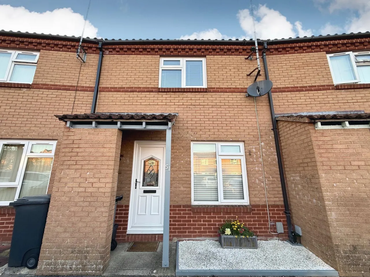 Castleton Road, Swindon, Wiltshire, SN5 5GE, photo 5