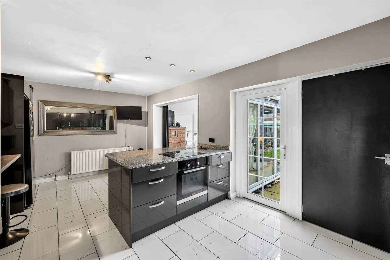 Tudor Drive, Morden, SM4, photo 13