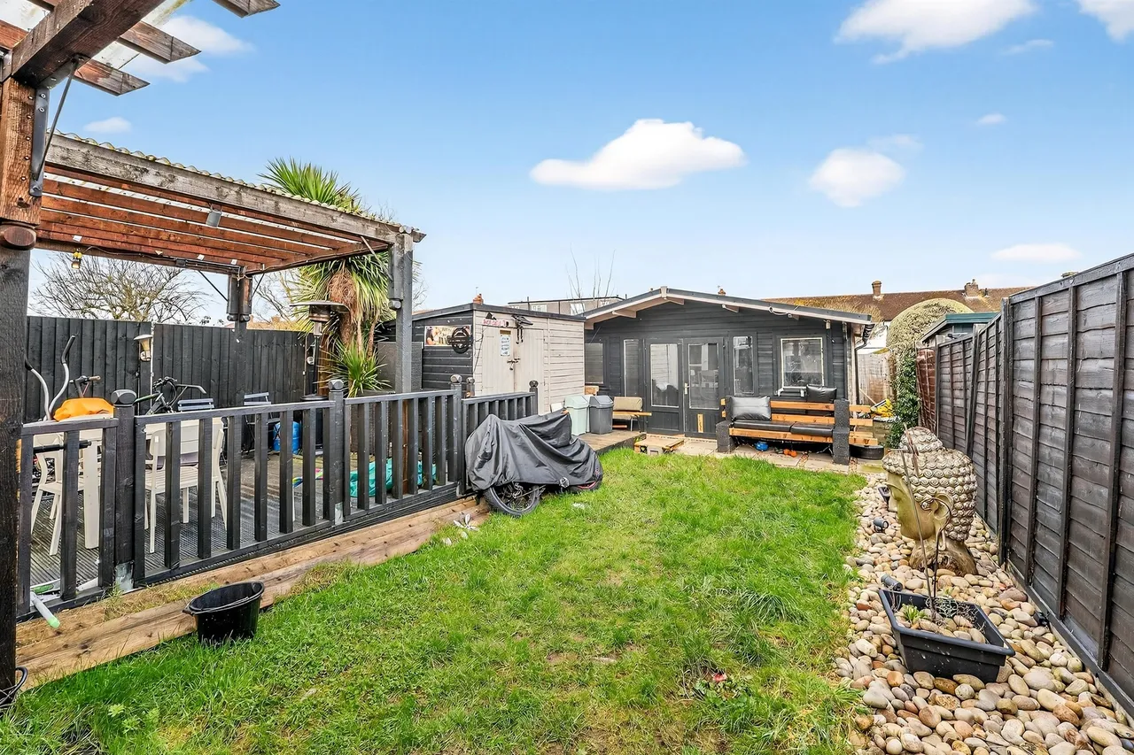 Tudor Drive, Morden, SM4, photo 4