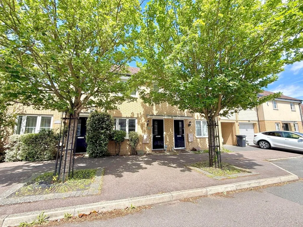 2 bed property for sale — Wolseley Drive, Dunstable LU6 1FH