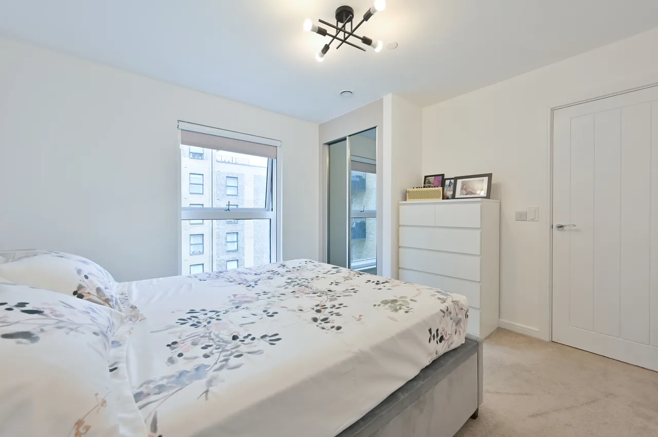 Flat 127, Thurlows Court, Watford, photo 7