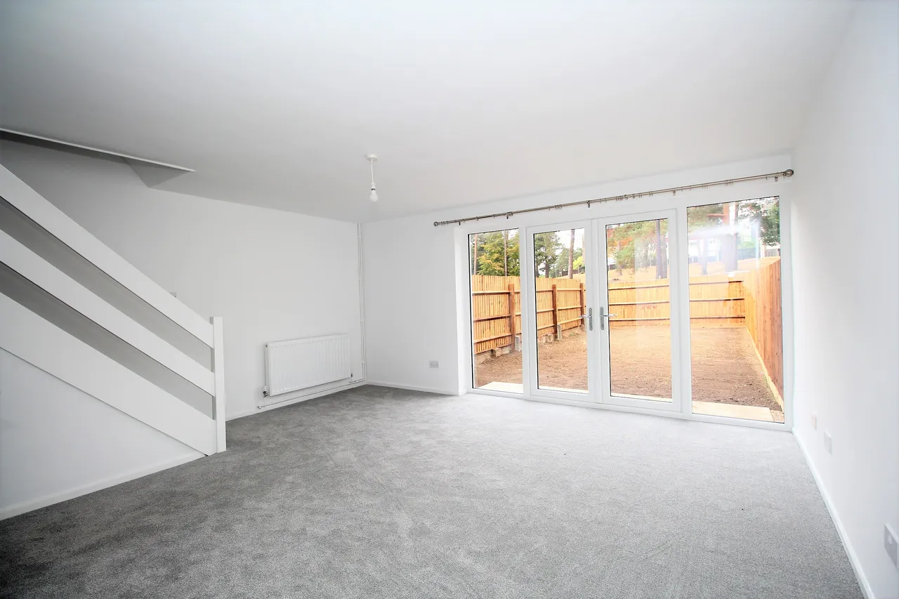 Essex Close, Bordon, GU35, photo 4