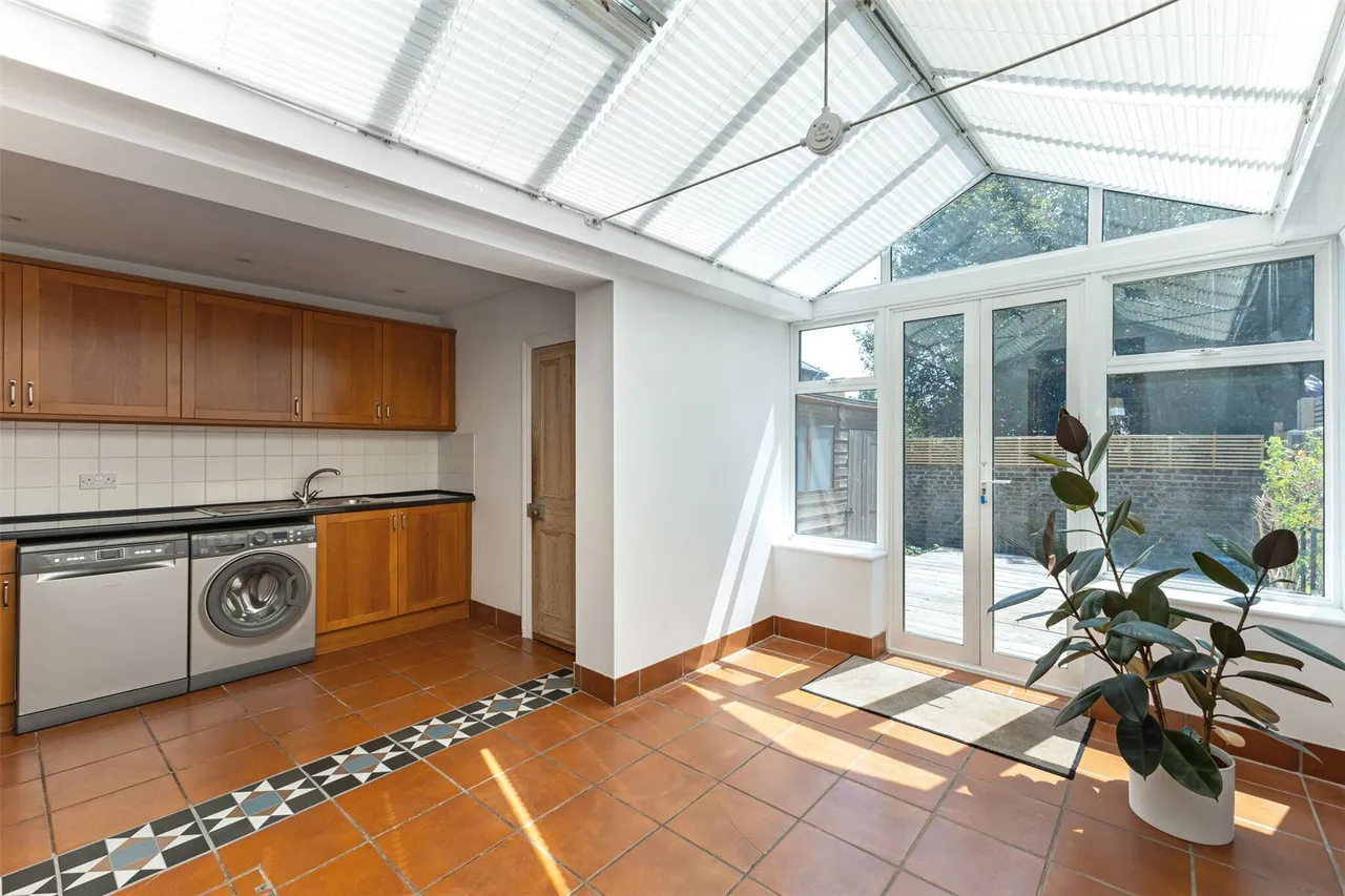 Percy Road, Isleworth, TW7, photo 2