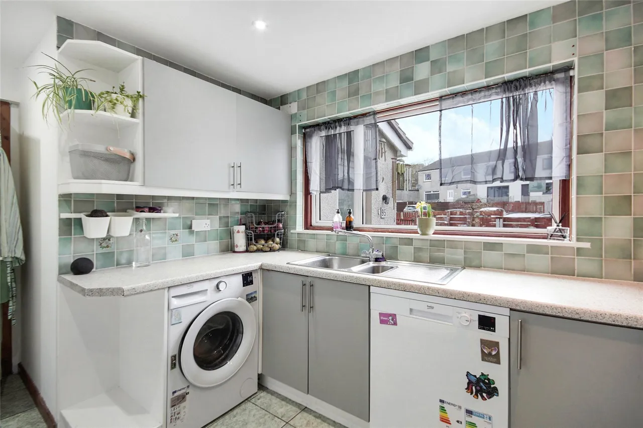Laurel Drive, Greenhills, East Kilbride, South Lanarkshire, G75, photo 13