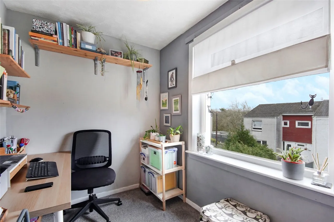 Laurel Drive, Greenhills, East Kilbride, South Lanarkshire, G75, photo 7