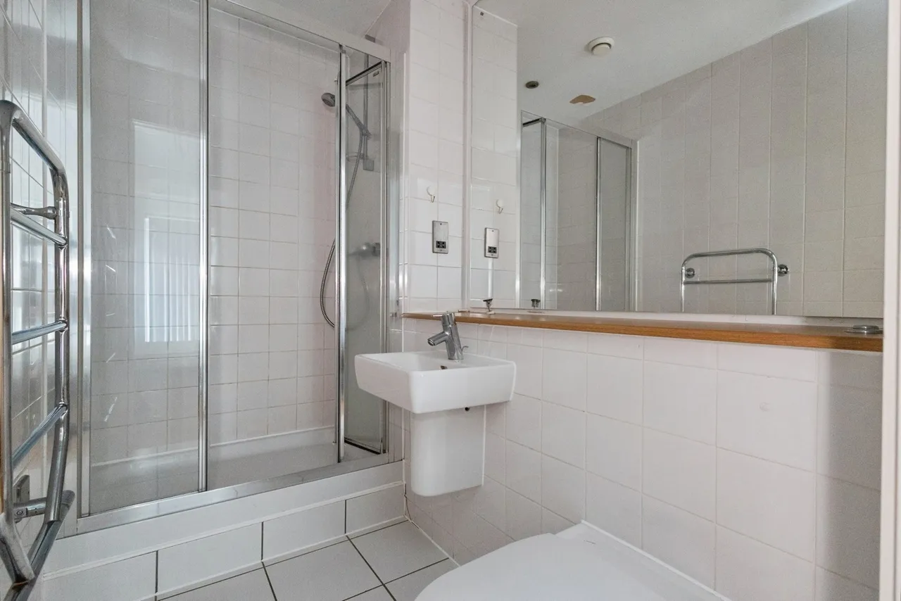 Taylorson Street South, Salford, Greater Manchester, M5, photo 8
