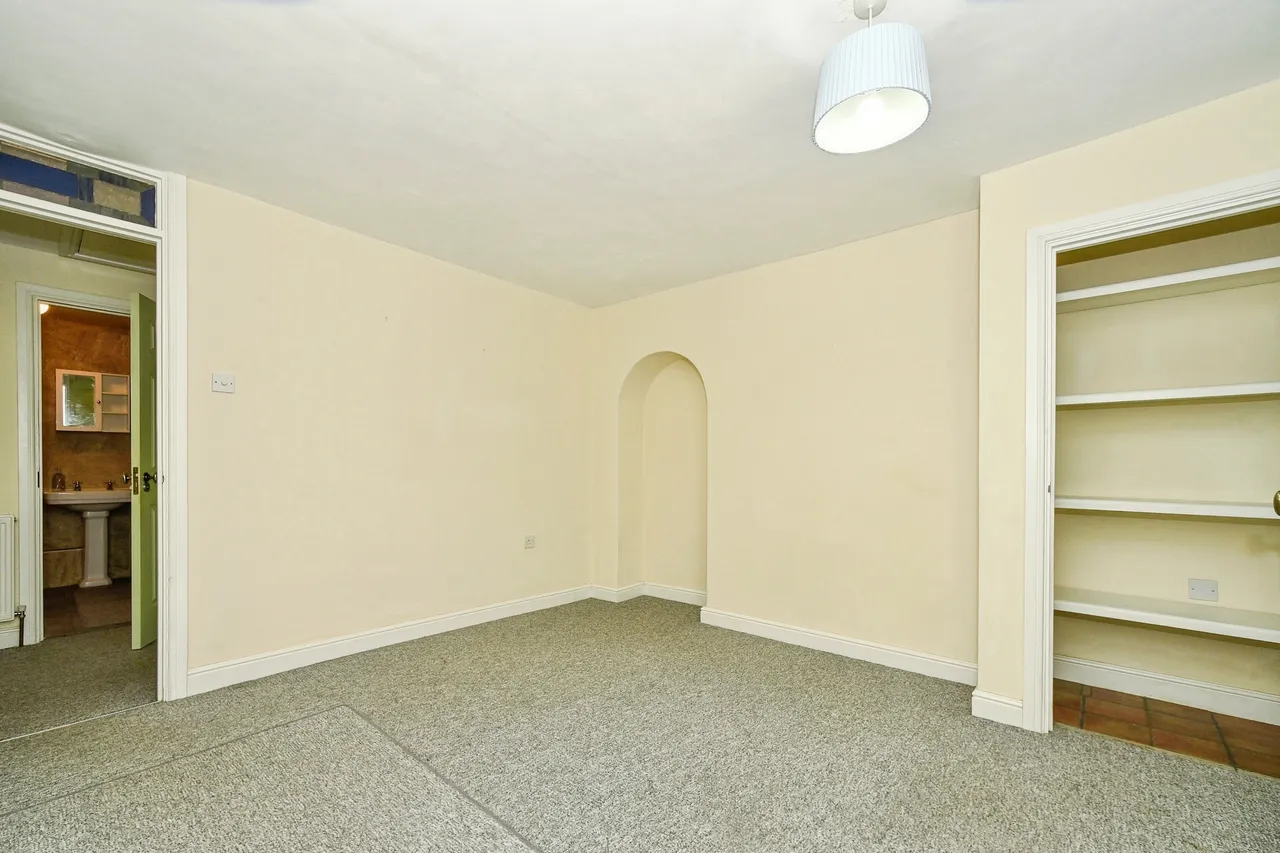 Oxford Street, The Railway Village, SN1, photo 19