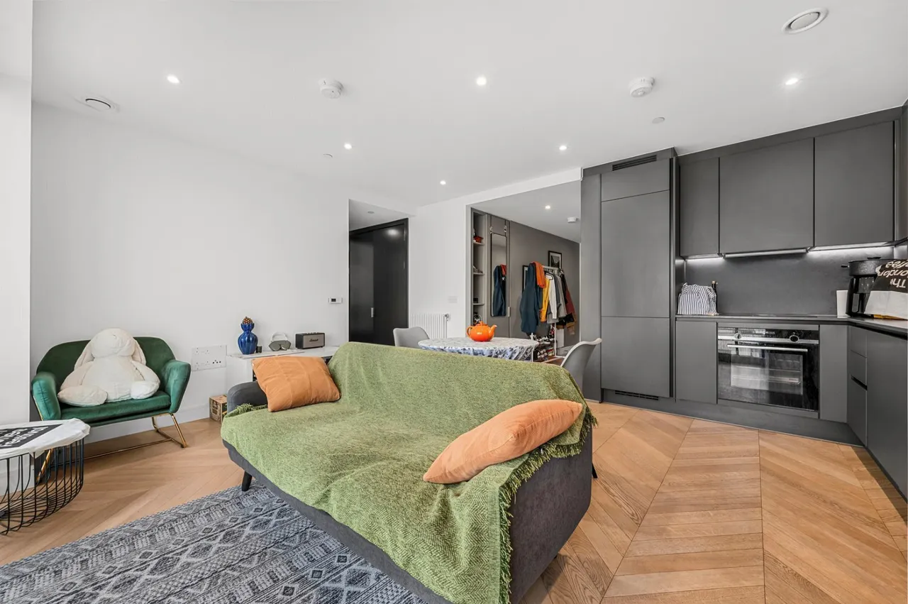 Brigadier Walk, Woolwich, SE18, photo 14