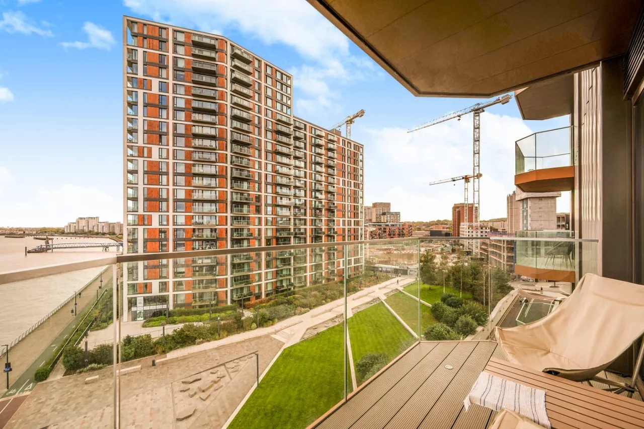Brigadier Walk, Woolwich, SE18, photo 8