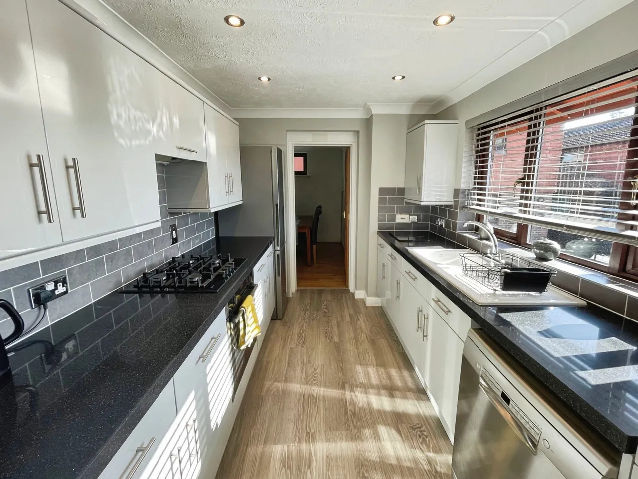 Marshcourt, Lychpit, Basingstoke, Basingstoke, RG24 8UY, photo 4