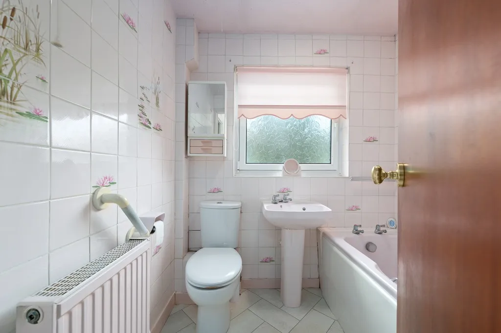 Gillies Hill, Cambusbarron, Stirlingshire, FK7 9PQ, photo 15
