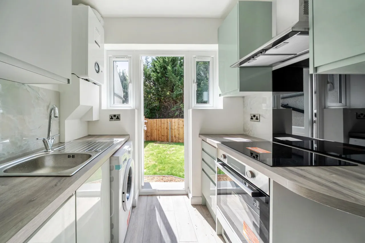 2 bed flat for sale — Meadowview Road, SE6