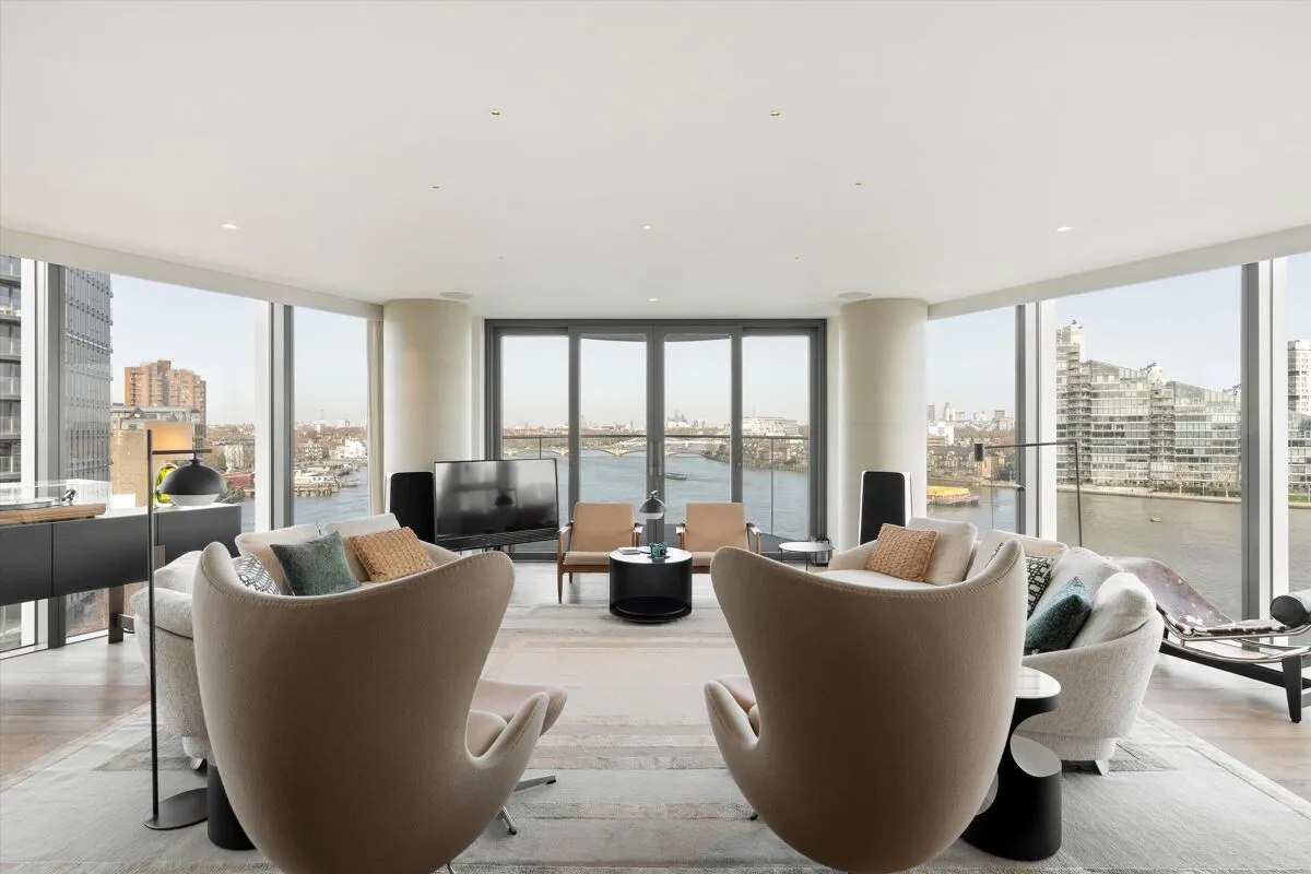 3 bed flat for sale, Waterfront Drive, London, SW10