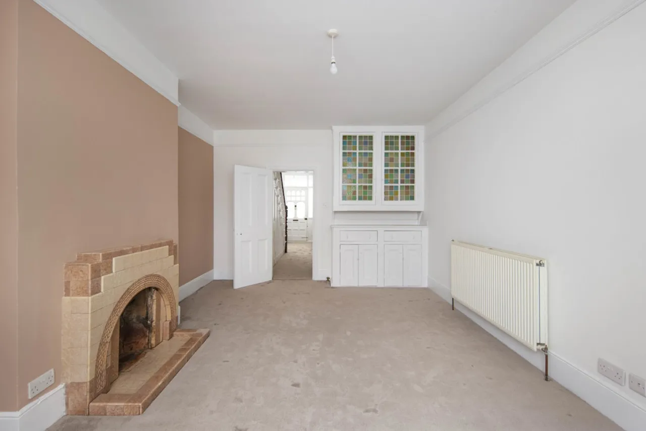 Clavering Road, Aldersbrook, photo 9