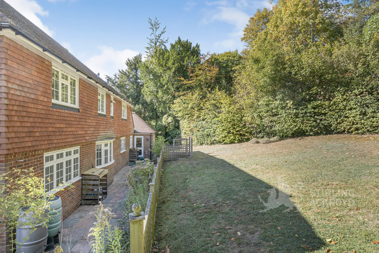 St. Michaels Drive, Otford, TN14, photo 32