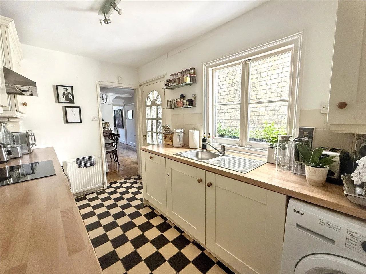 Alston Road, High Barnet, Hertfordshire, EN5 4EY, photo 5