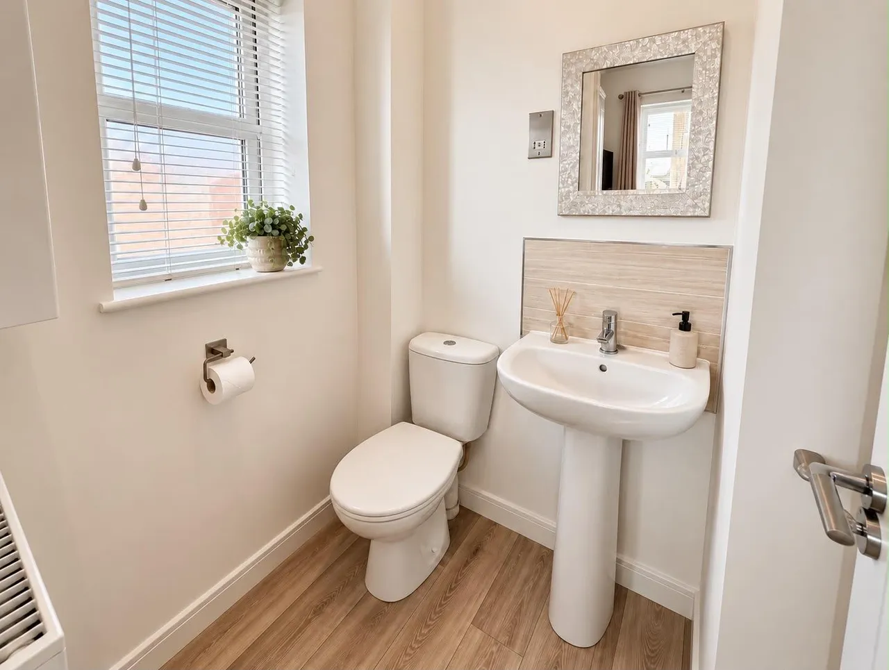 St. Marys Drive, Stretton, DE13, photo 13