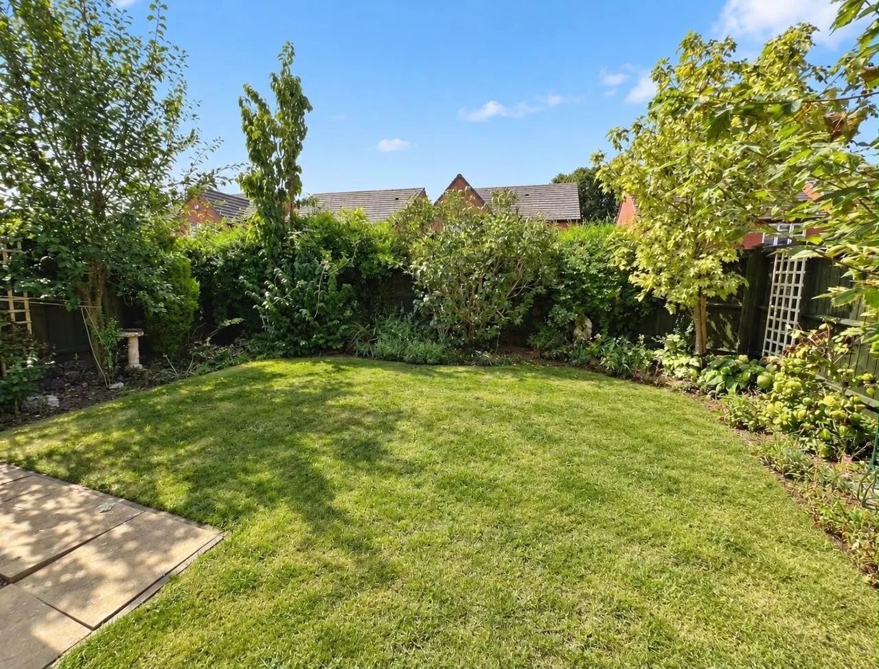 St. Marys Drive, Stretton, DE13, photo 22