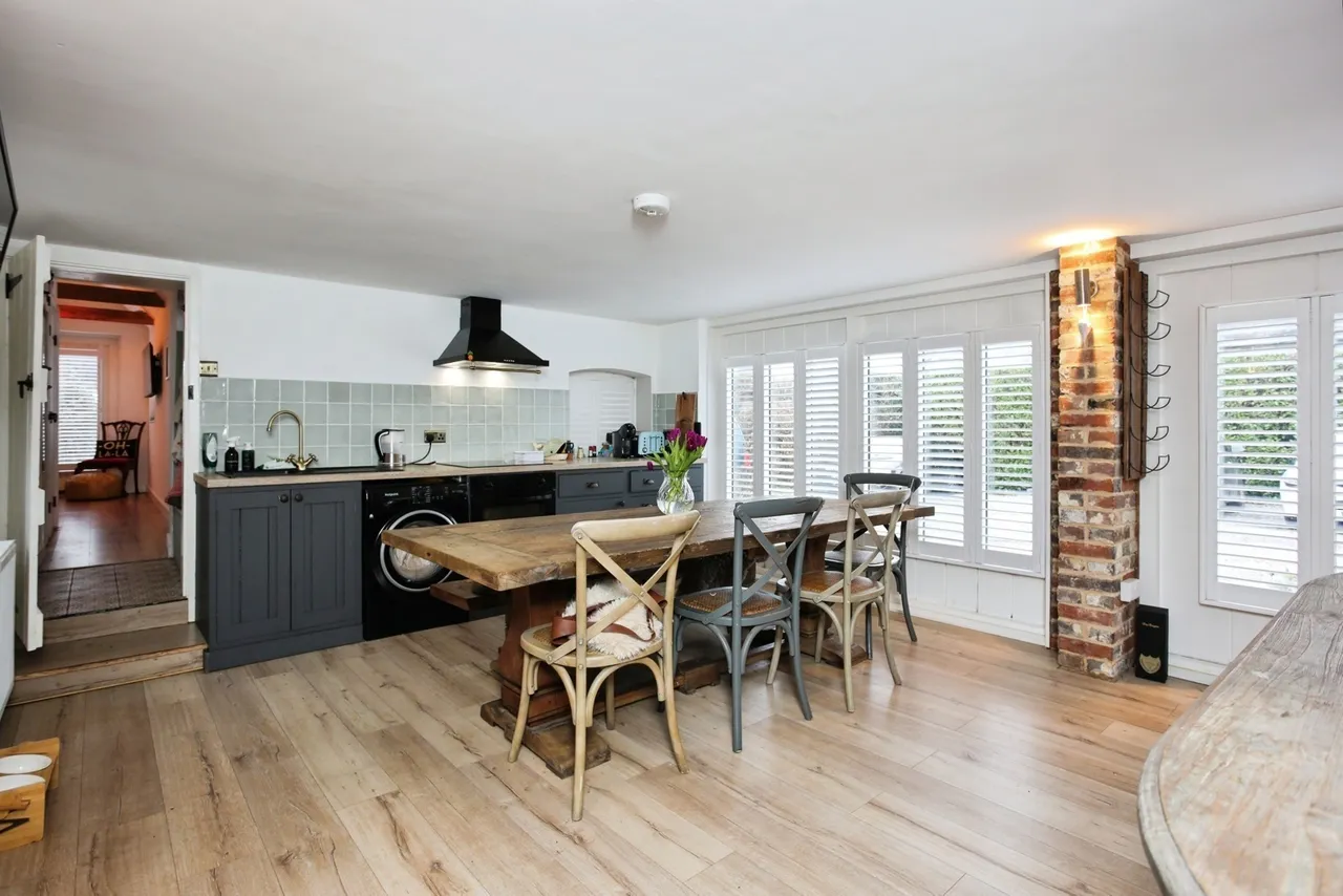 Ockley Road, Hawkhurst, TN18, photo 7
