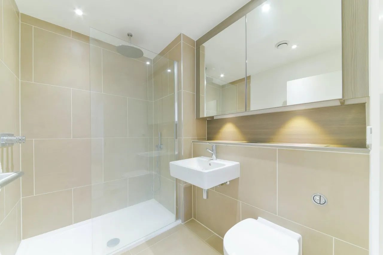 Hyde Lane, London, SW11, photo 10