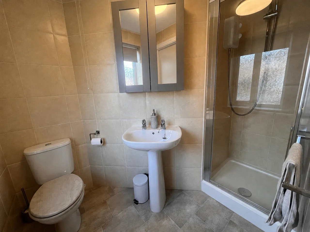 Wylam Close, Clay Cross, S45, photo 7
