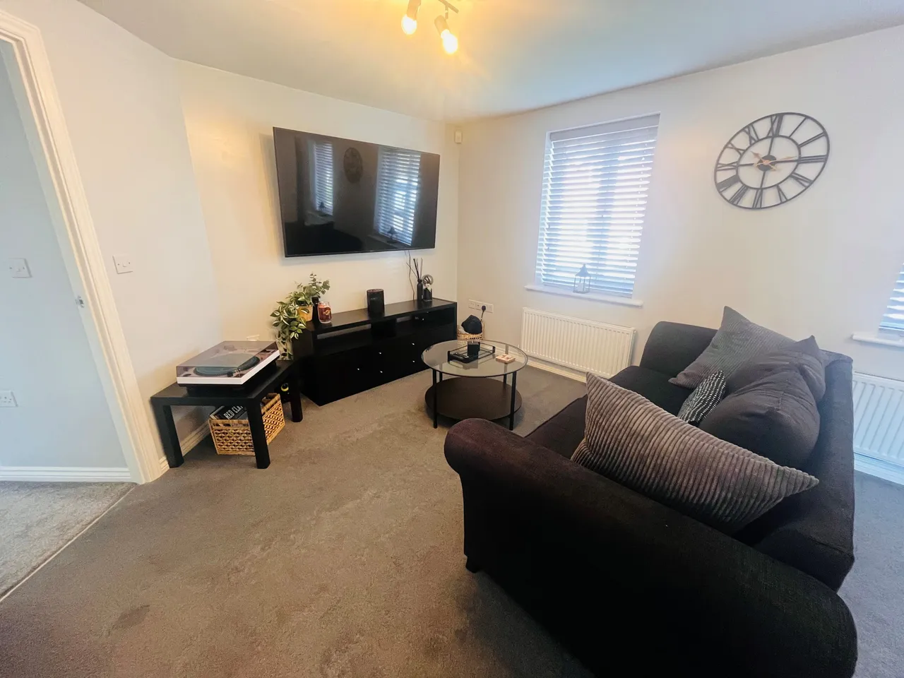 Wylam Close, Clay Cross, S45, photo 4