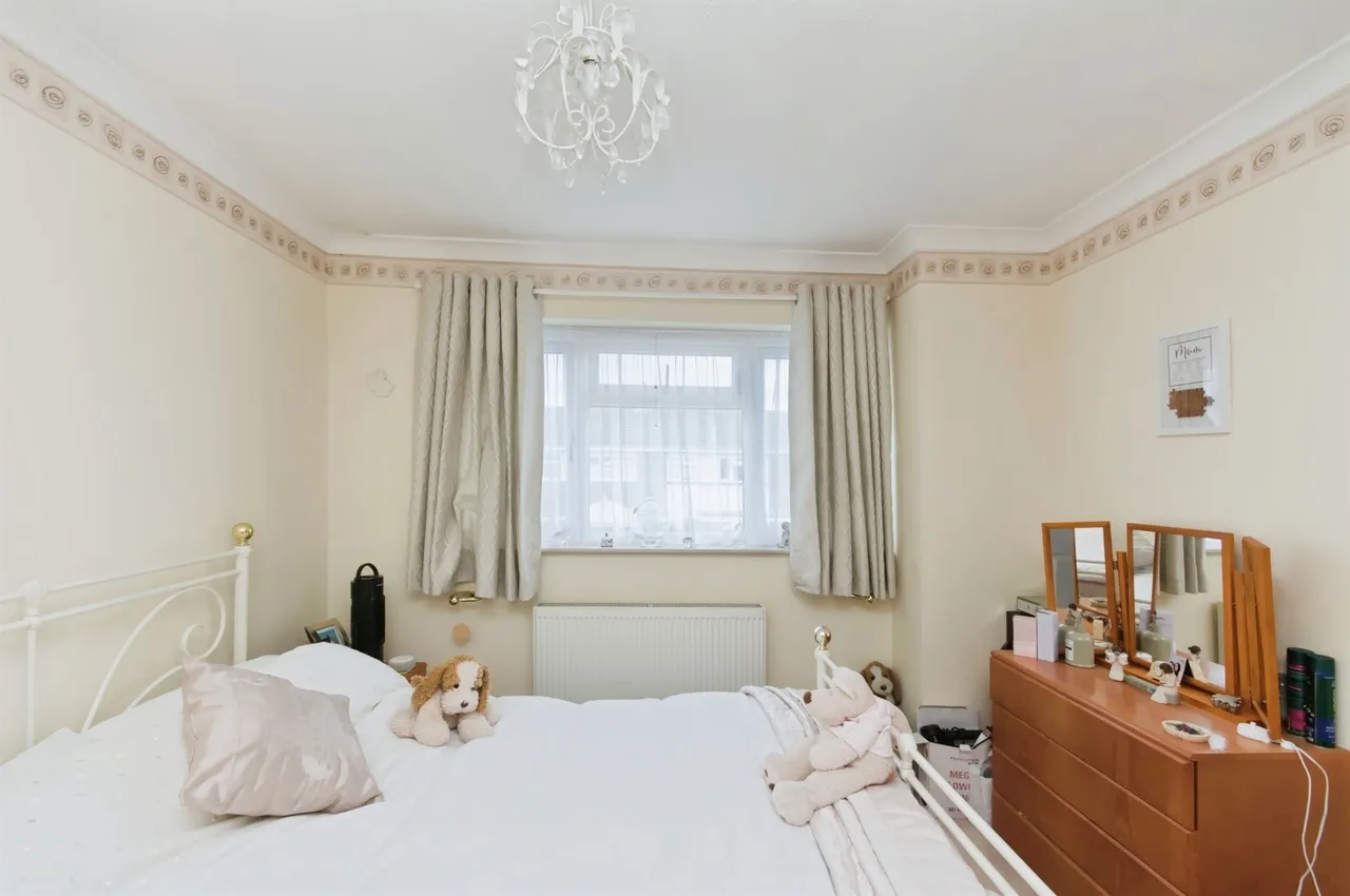 Seven Sisters Road, Eastbourne, photo 11
