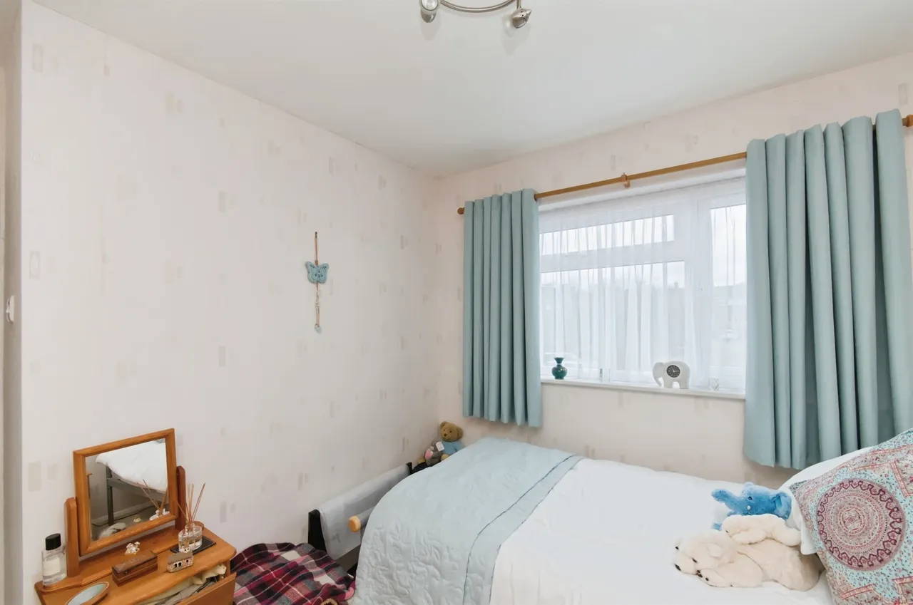 Seven Sisters Road, Eastbourne, photo 9