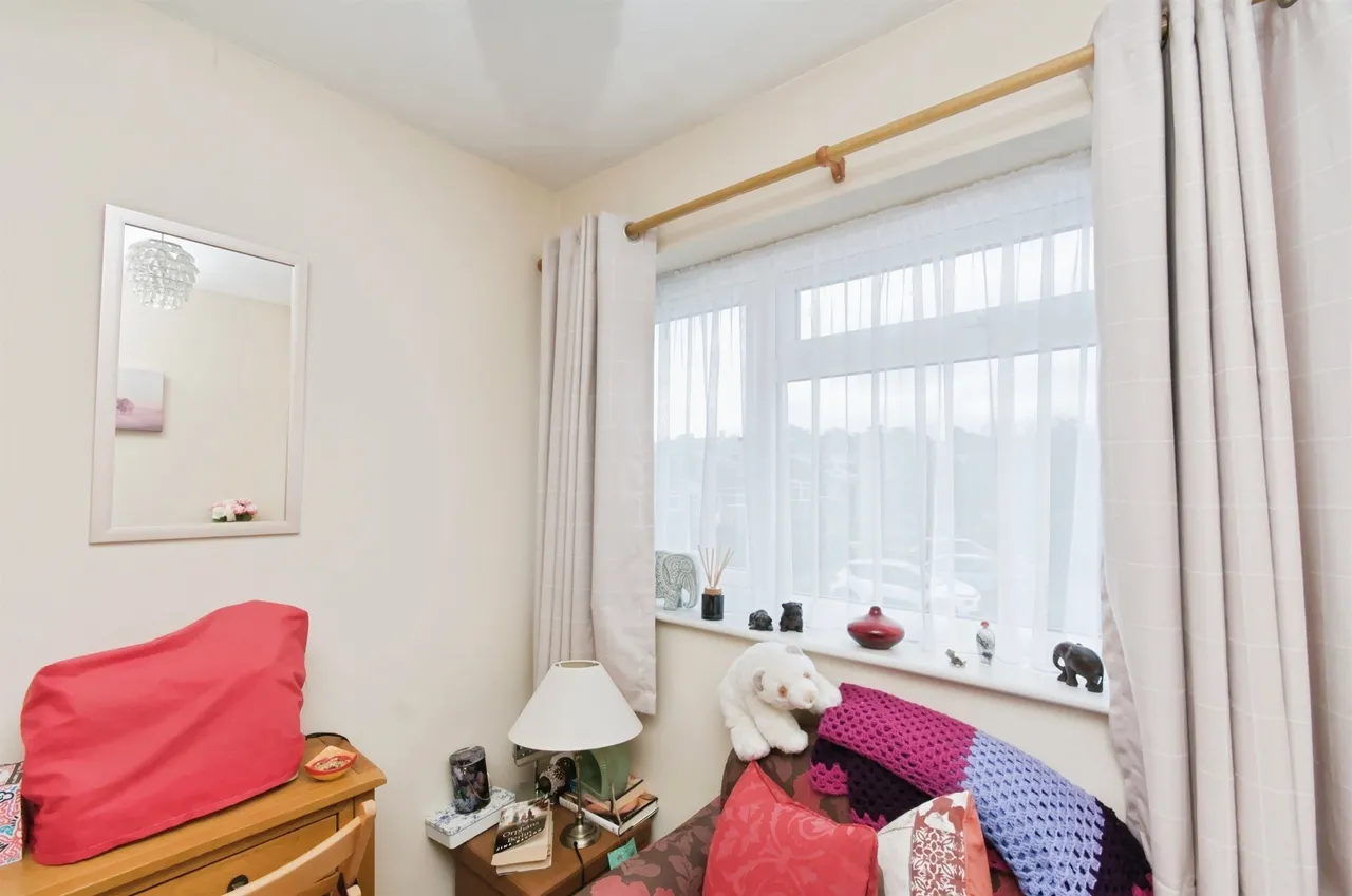 Seven Sisters Road, Eastbourne, photo 7