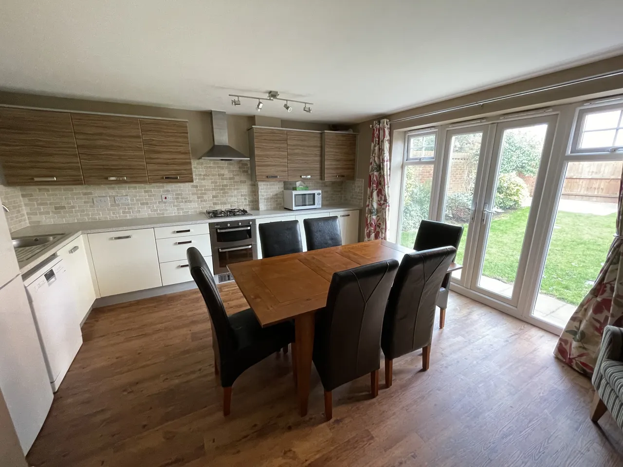 John Corbett Drive, Amblecote, DY8, photo 2
