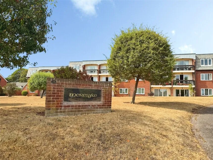 2 bed flat for sale — Cranford Avenue, Exmouth, Devon, EX8