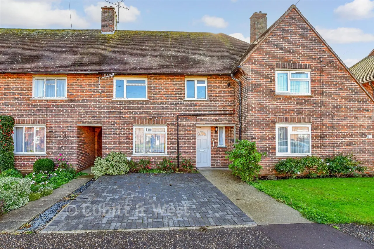 3 bed house for sale, Whiteways, Bognor Regis, PO22