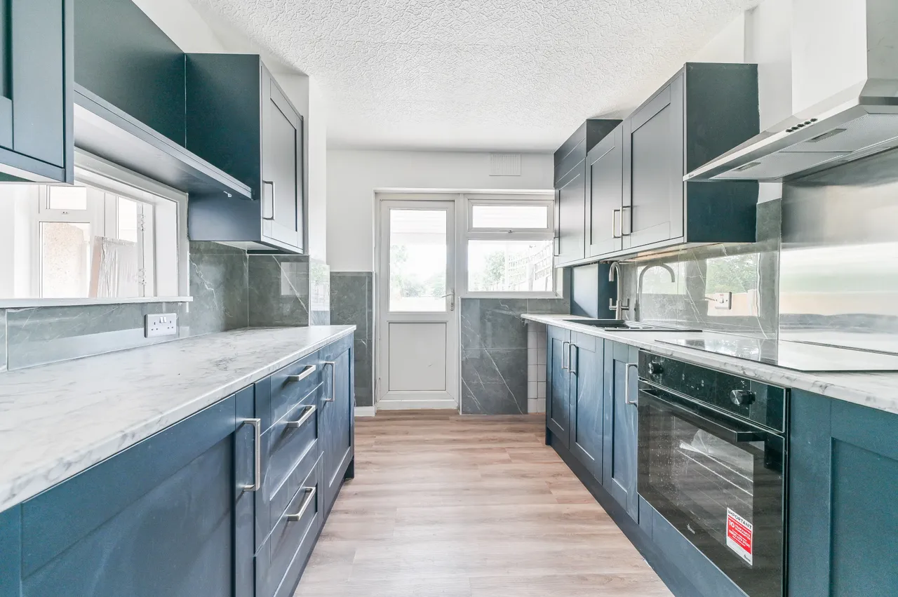 New Malden, KT3, photo 4