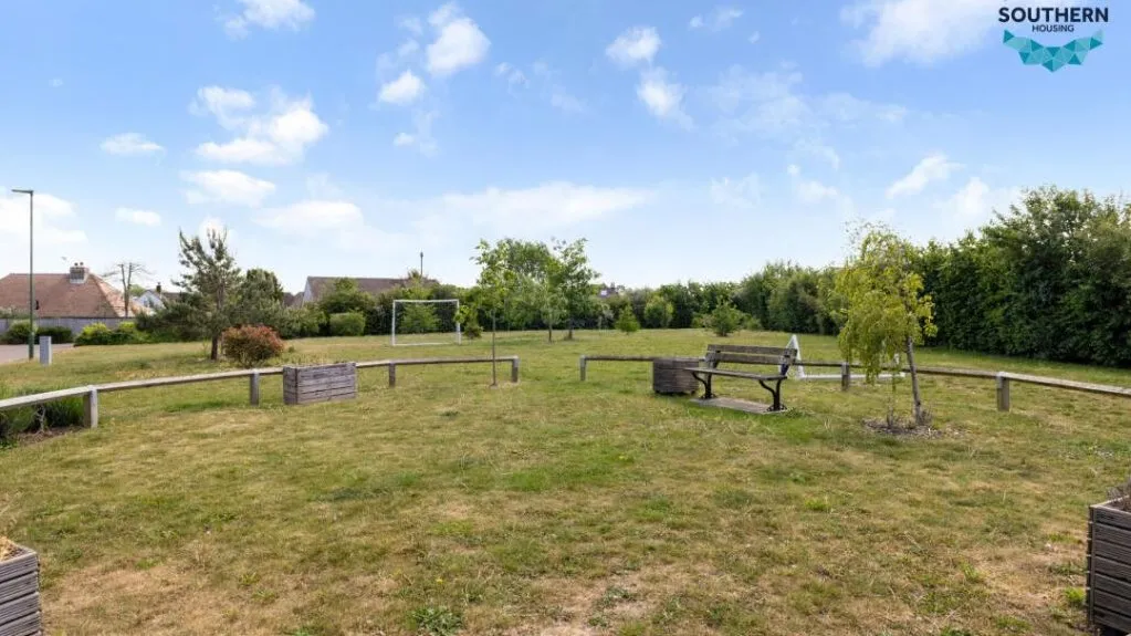 Winton Close, Ferring, photo 12