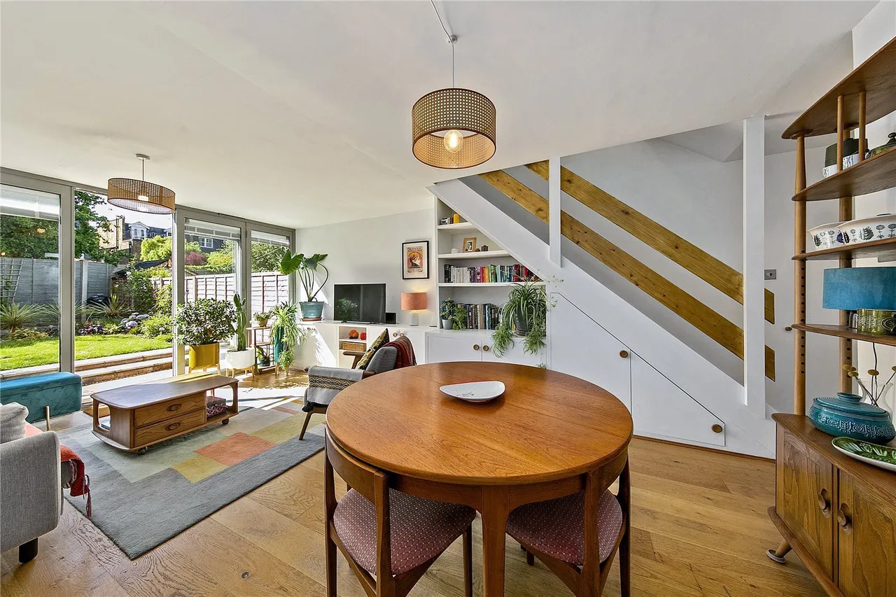 Blagdon Walk, Teddington, TW11, photo 7