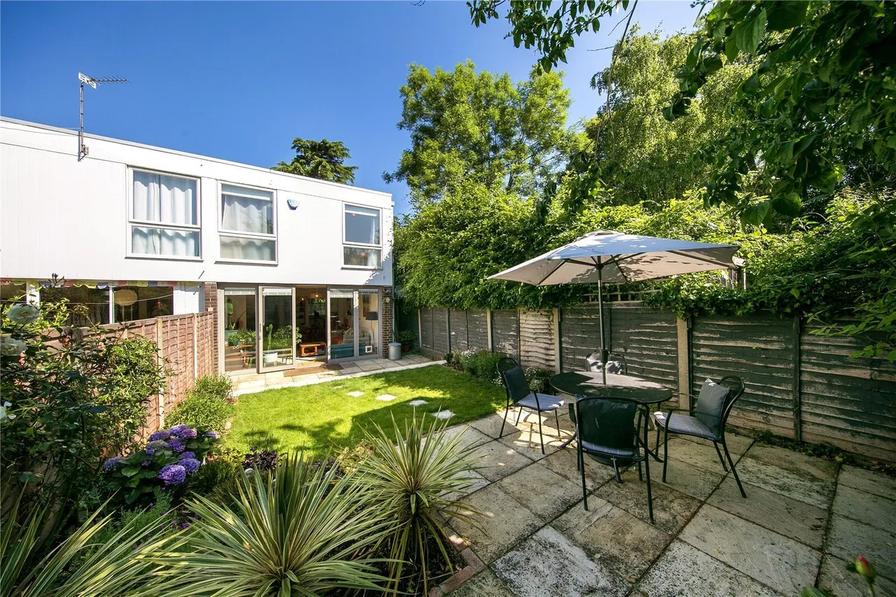 Blagdon Walk, Teddington, TW11, photo 13