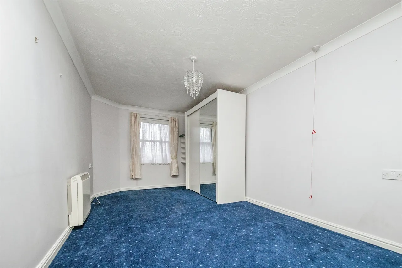 Marine Parade West, Clacton-On-Sea, photo 6