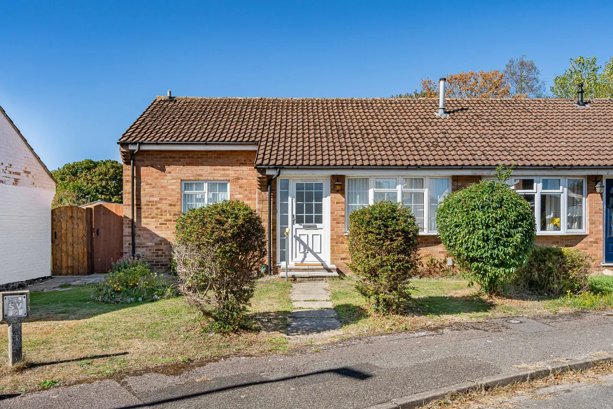 2 bed house for sale, Thames Avenue, Bicester