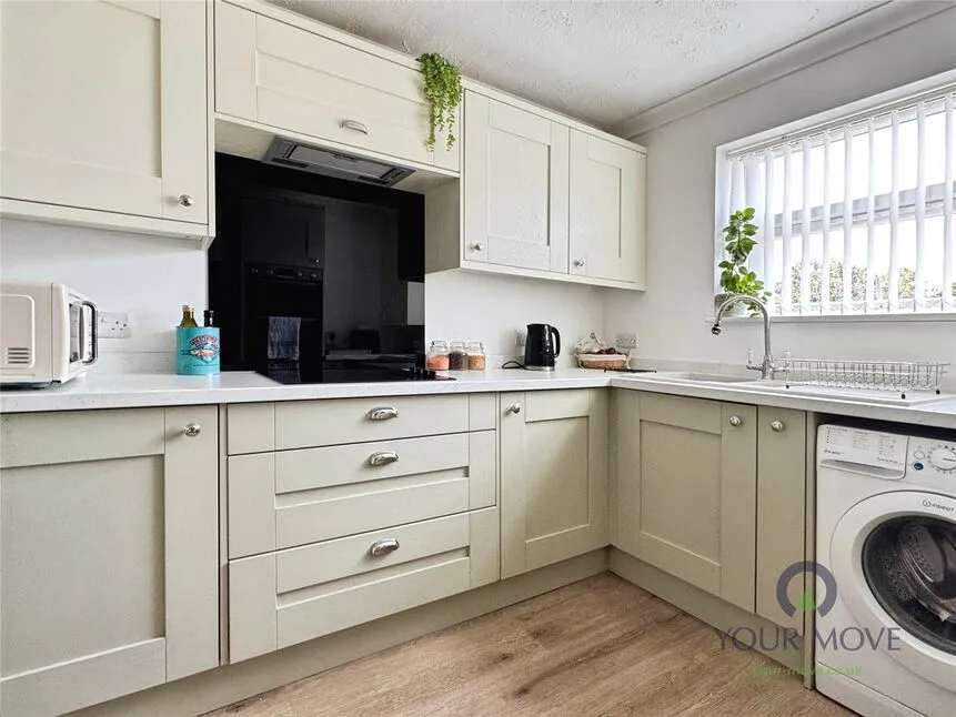 Sturdee Close, Eastbourne, East Sussex, BN23, photo 2