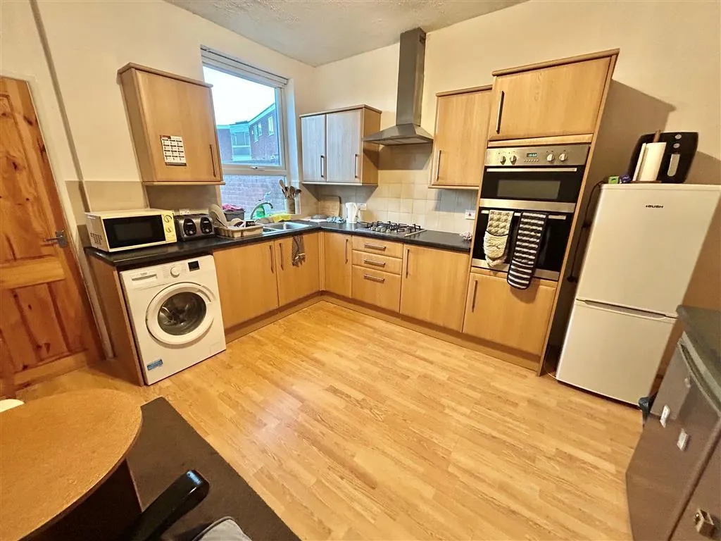 Sherbrook Terrace, Daybrook, NOTTINGHAM, photo 4