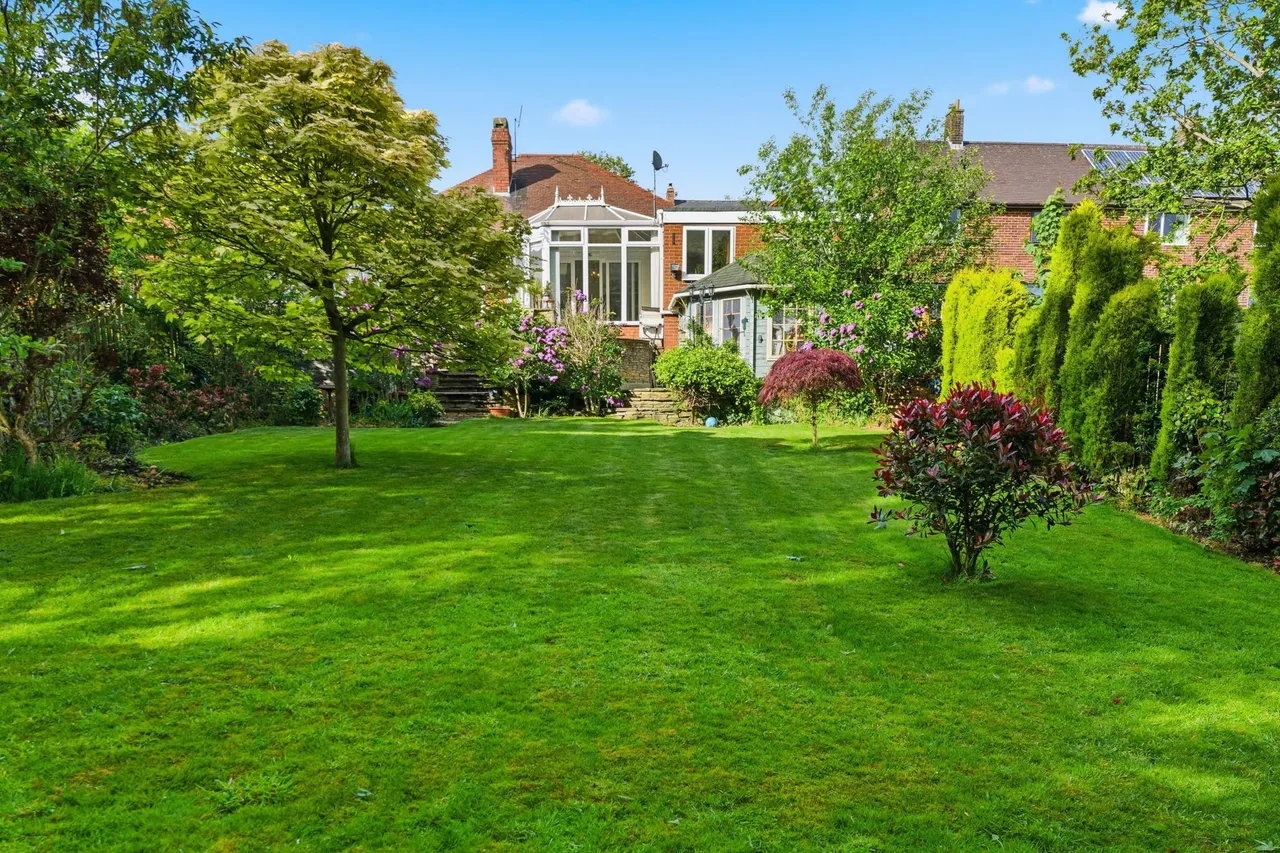 Mortomley Lane, High Green, S35, photo 35