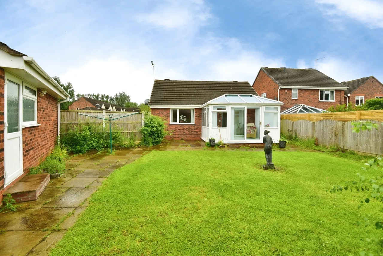 Swettenham Close, STOKE-ON-TRENT, ST7, photo 23