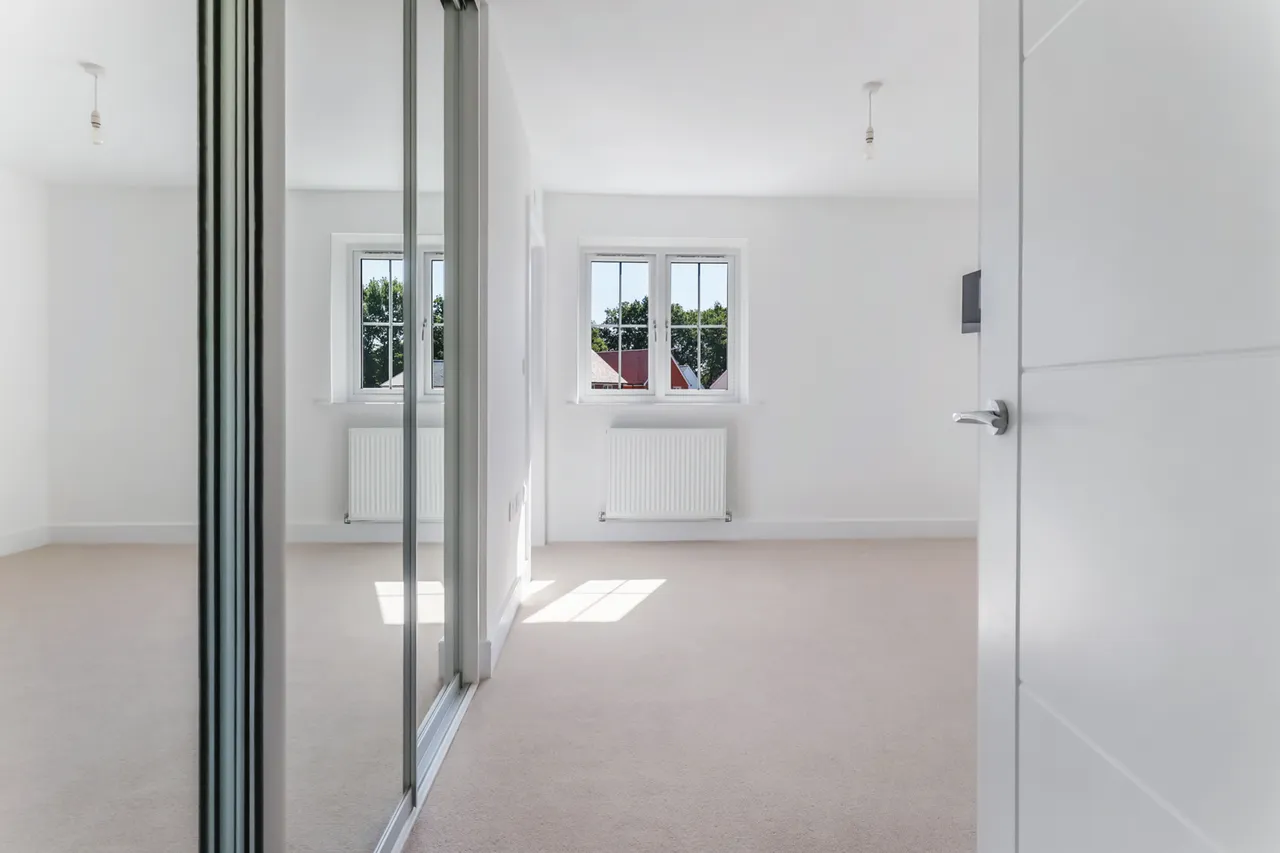 Burstow Grove, Off Haroldslea Drive, RH6, photo 12
