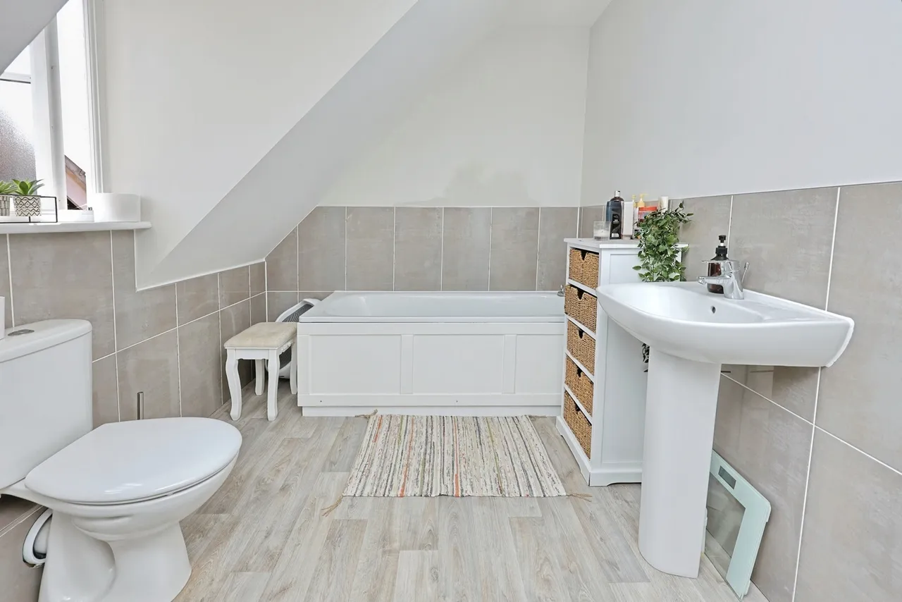 Sandpiper Way, Sprowston, Norwich, Norfolk, NR7, photo 18