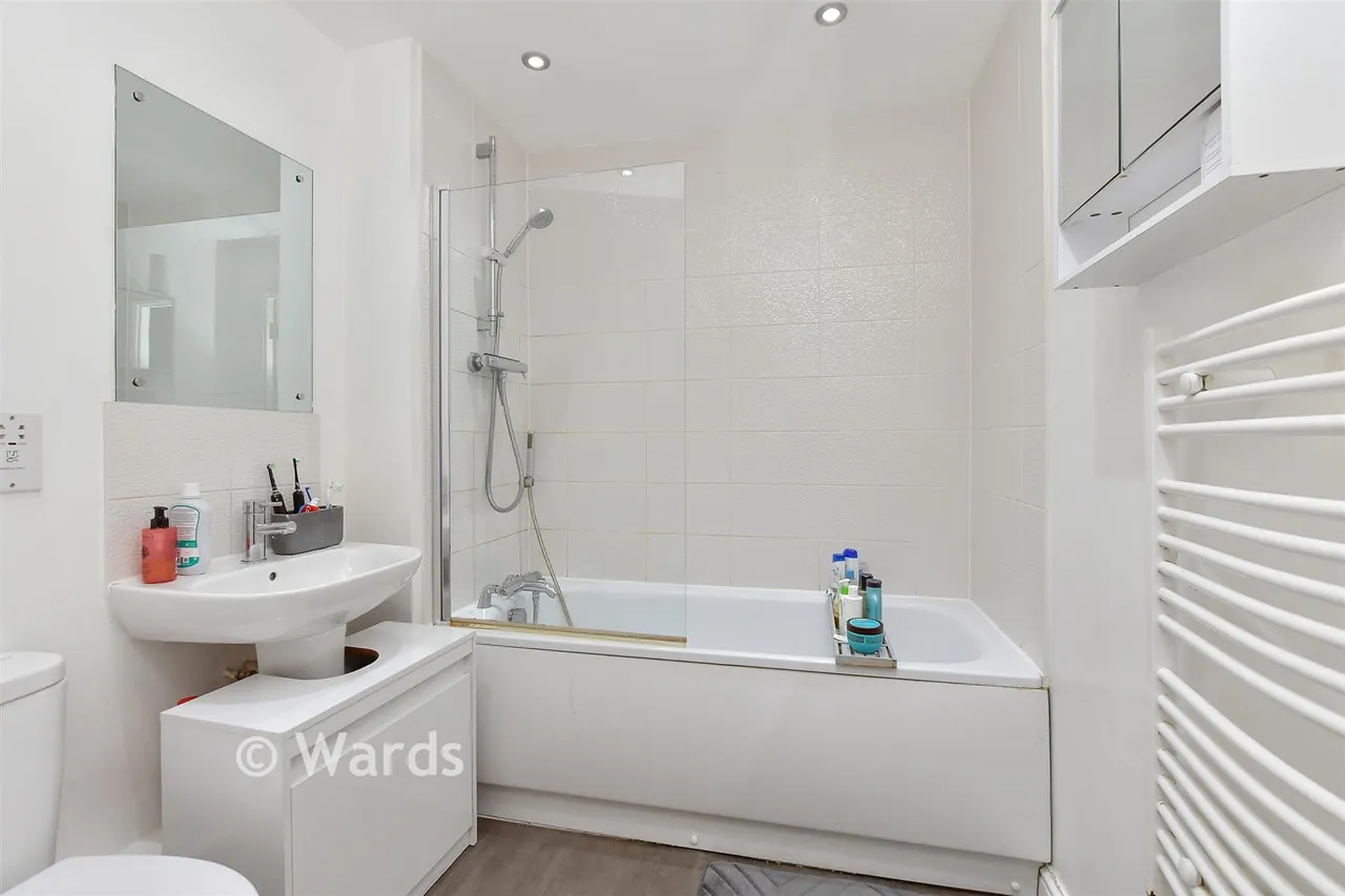 Lywood Drive, Sittingbourne, ME10, photo 4