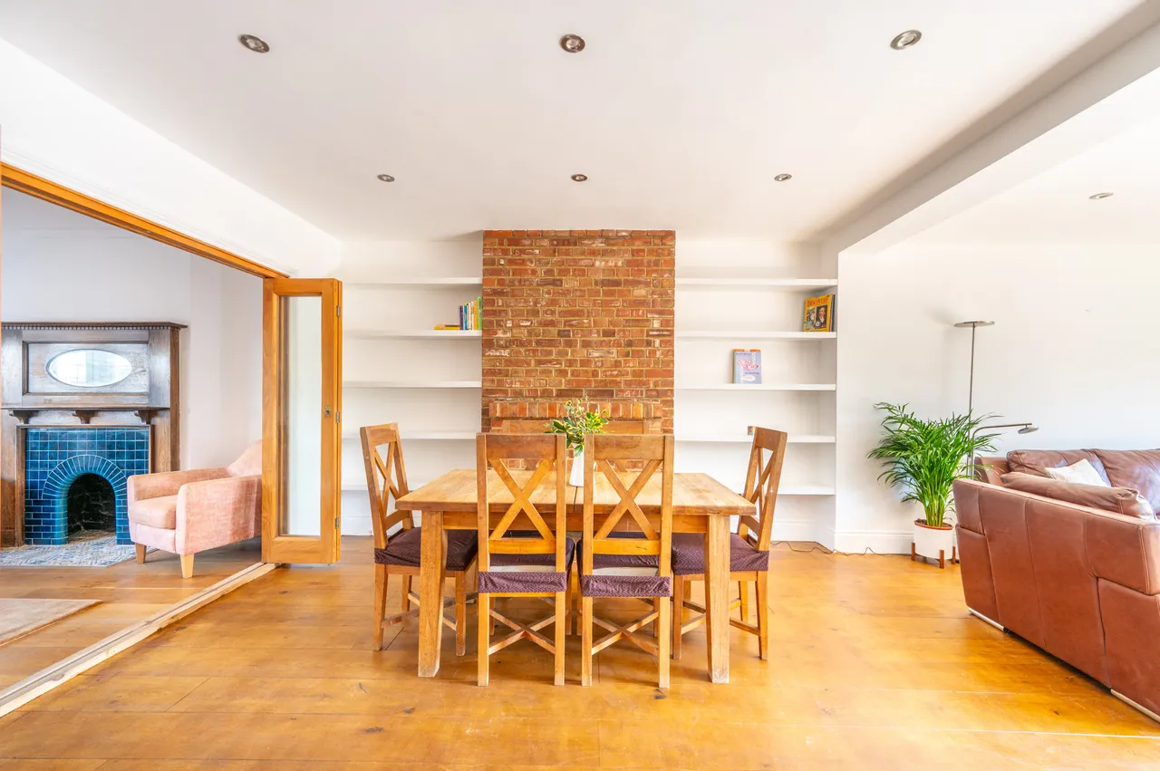 116 Dollis Hill Avenue, London, photo 5