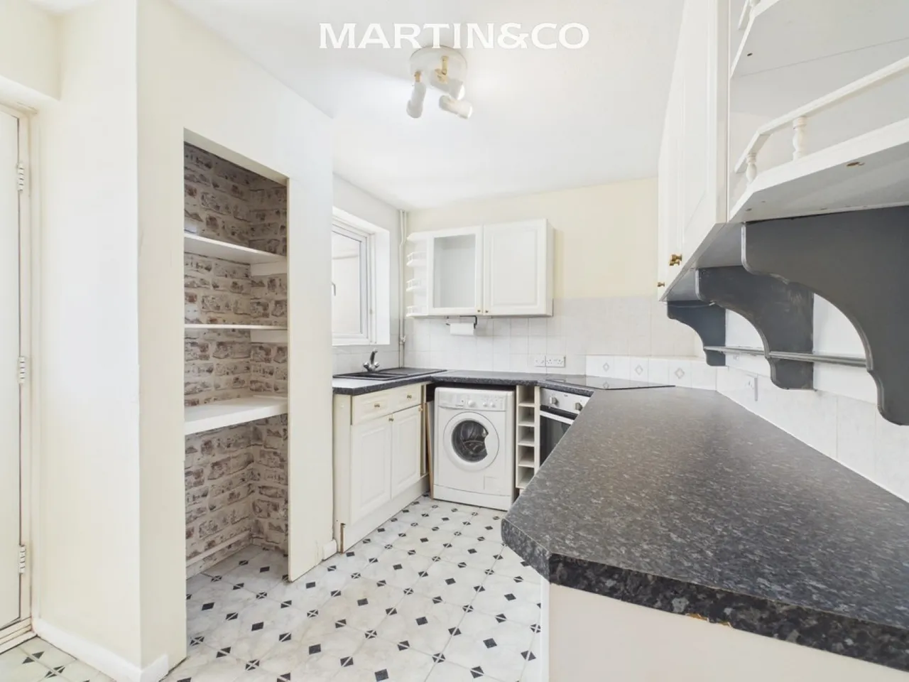 Herons Way, Wokingham, photo 3